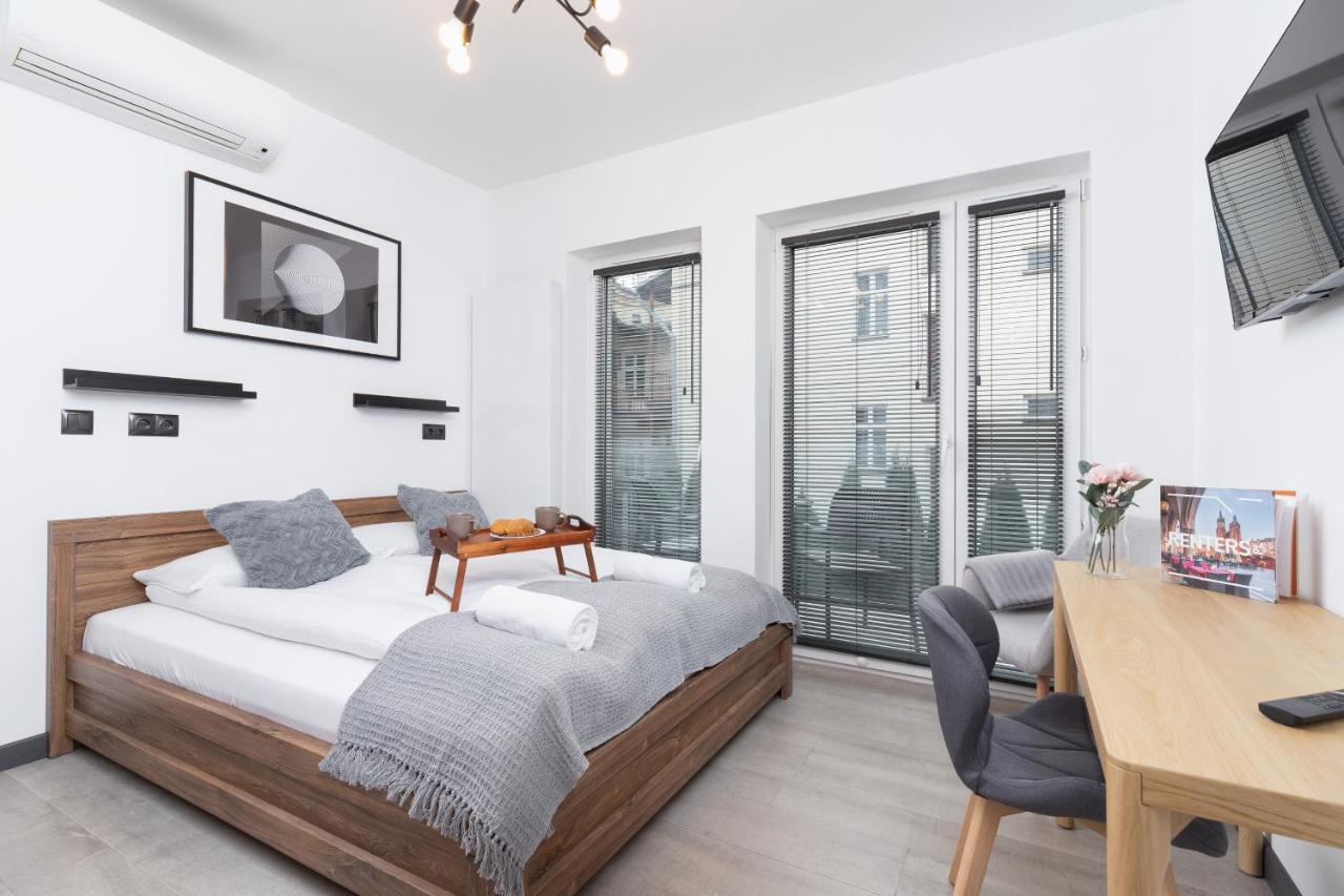 Modern Studio Cracow Rakowicka 14 By Noclegi Renters 克拉科夫 外观 照片