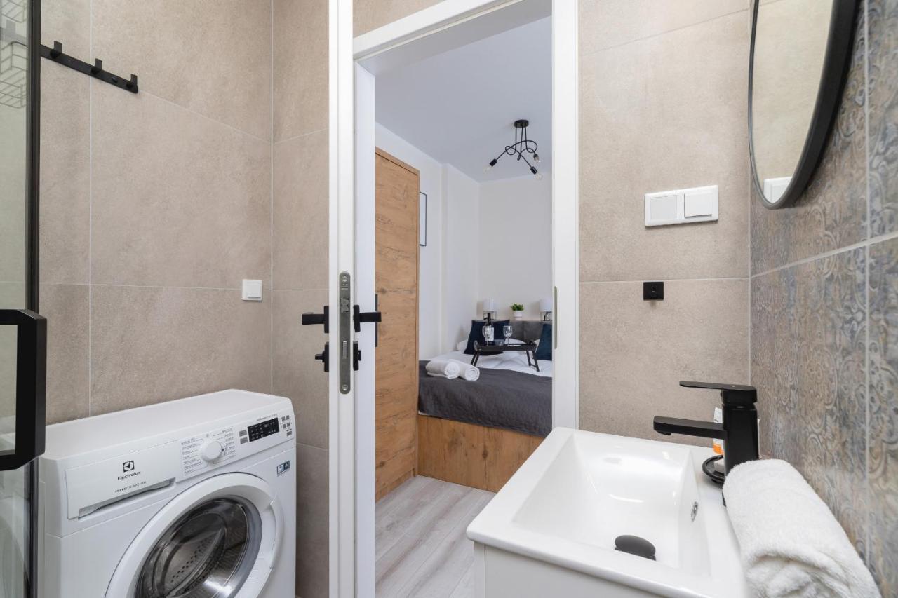 Modern Studio Cracow Rakowicka 14 By Noclegi Renters 克拉科夫 外观 照片